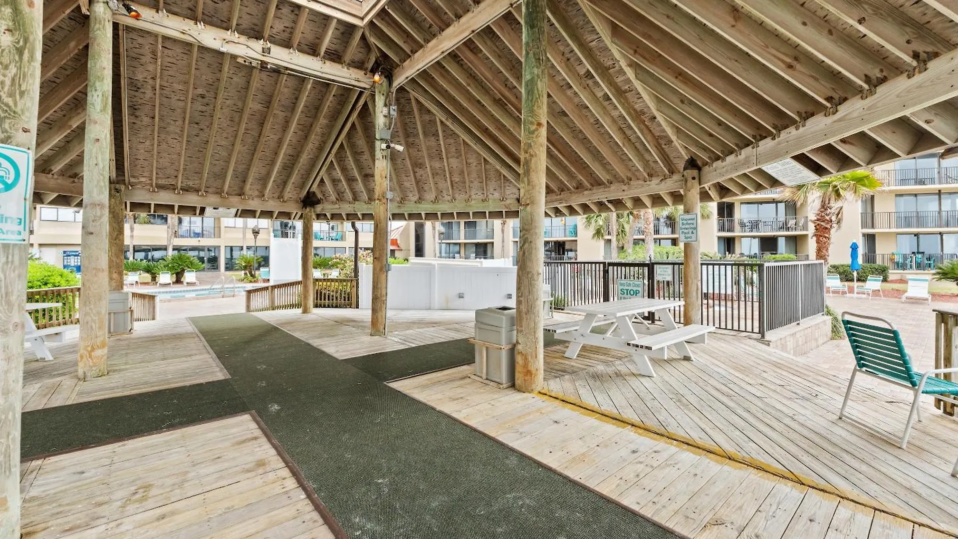 Summerhouse Beach Resort By Panhandle Getaways Panama City Beach